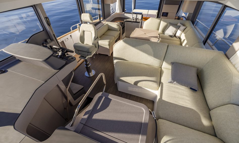 Nimbus 495 Flybridge , Interior