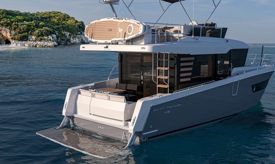 Beneteau Swift Trawler 43 Fly, Deck Area