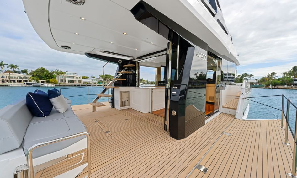 Okean Yachts Okean 52 , Deck Area