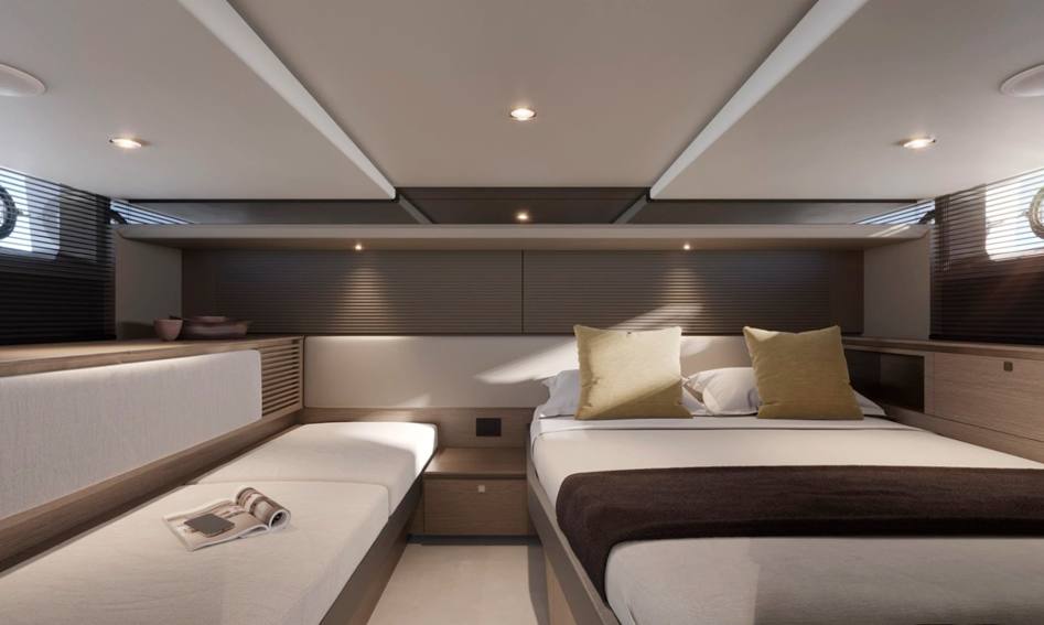 Princess C48 Open IB , Accommodation