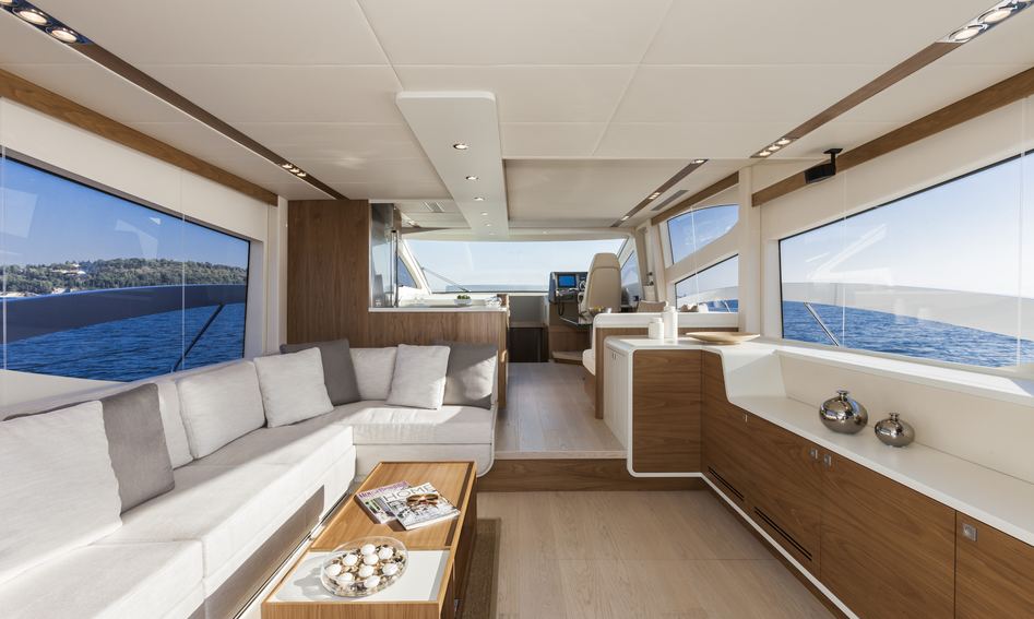 Numarine 70 Flybridge, Interior