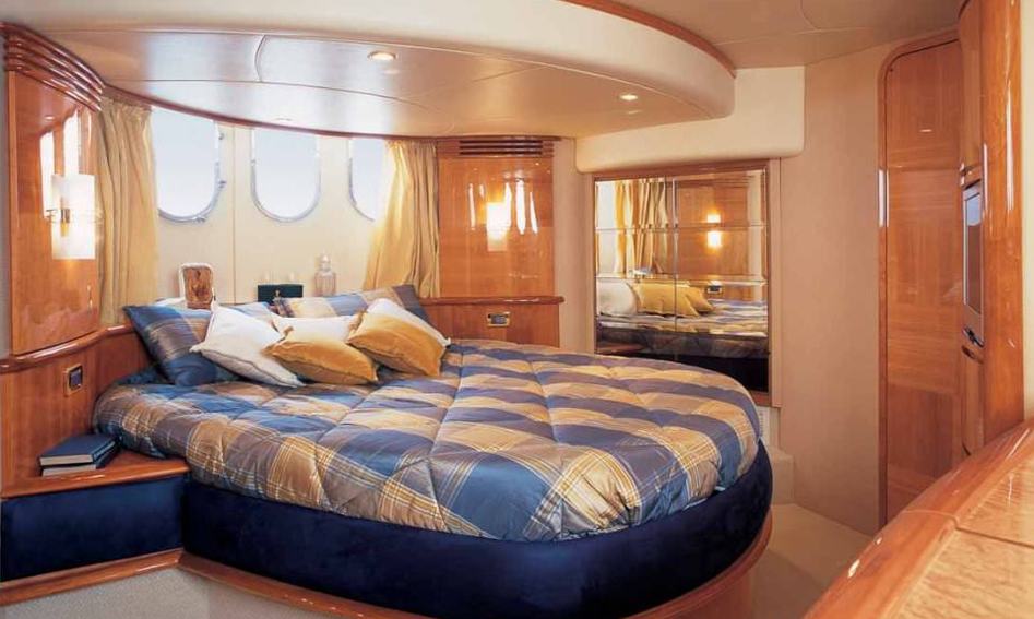 Azimut 62 Mk1, Accommodation