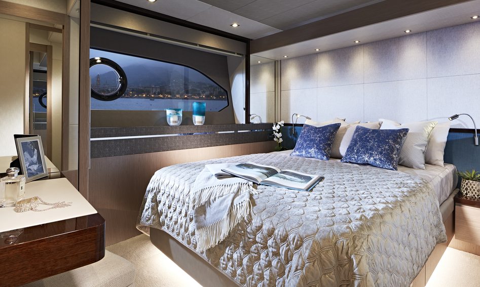 Sunseeker 76 Yacht, Accommodation