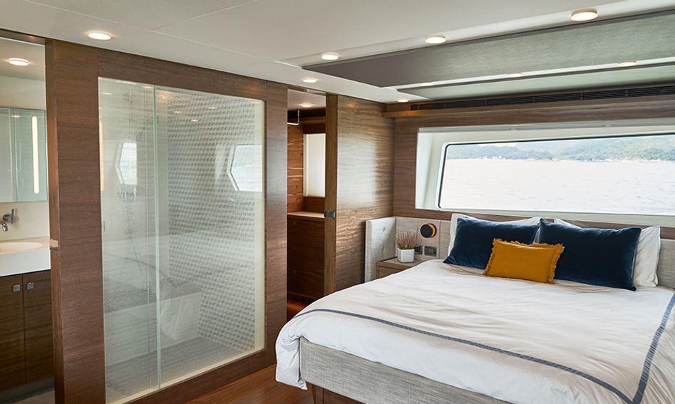 CL Yachts CLB72, Accommodation