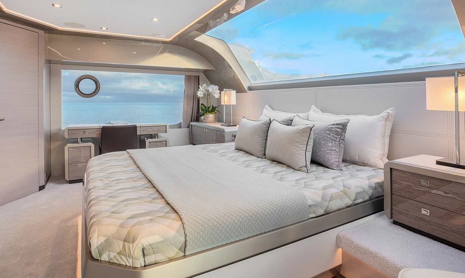 Ocean Alexander 28E, Accommodation