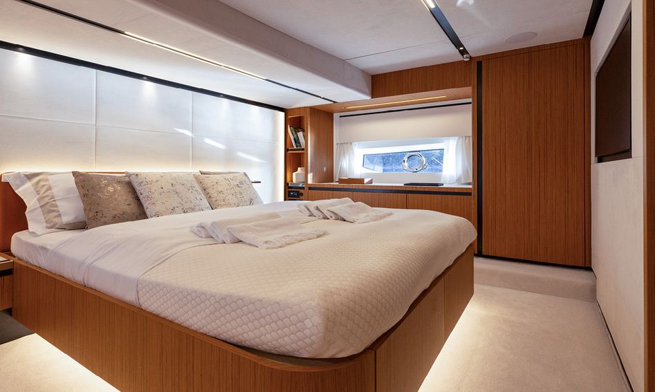 Solaris Power 60 Open ST , Accommodation