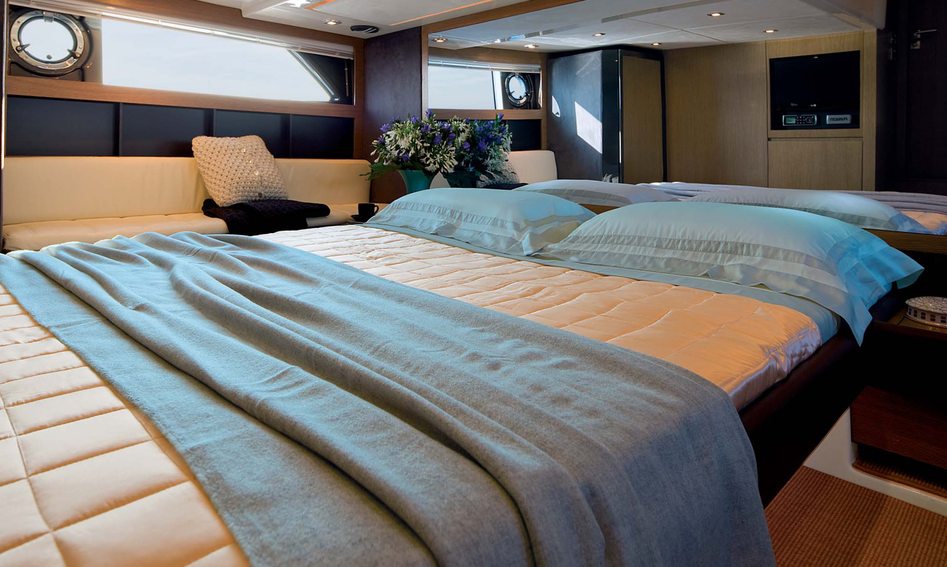 Azimut Atlantis 48, Accommodation