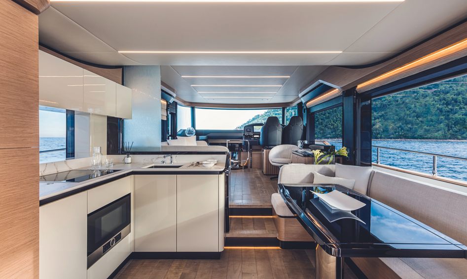 Absolute Navetta 58 Gen 2, Interior