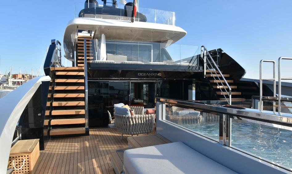 Ocean King Doge 400 GT , Beach Club
