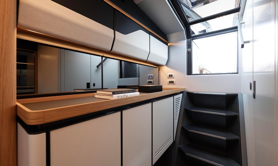 Wally wallypower50X , Interior