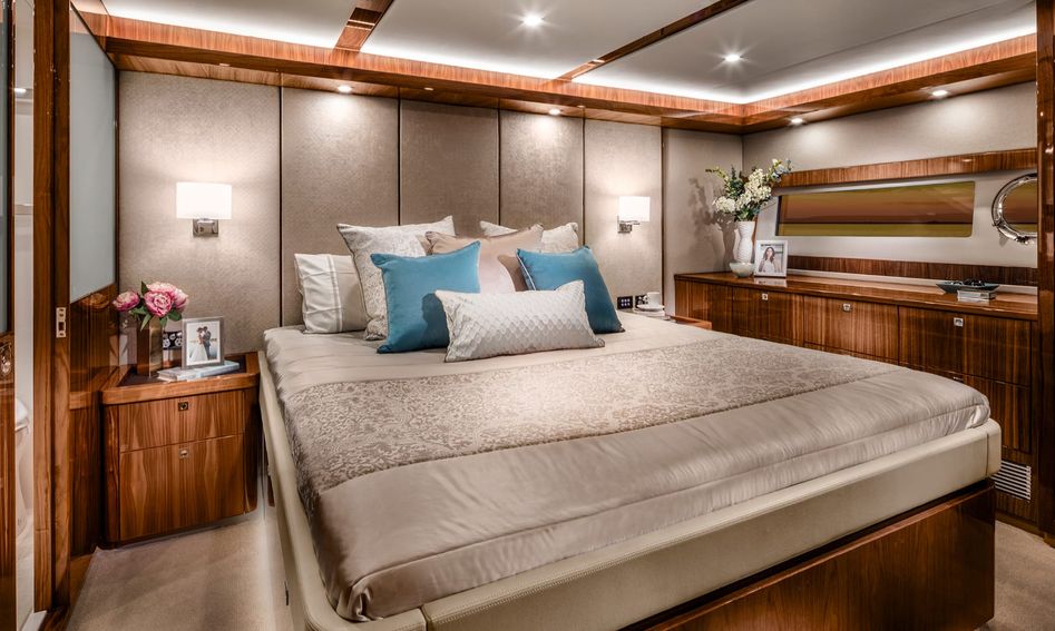 Riviera 72 Sports Motor Yacht Mk1, Accommodation