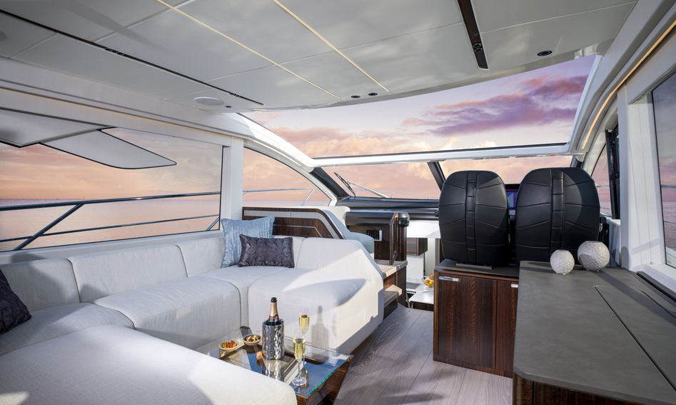 Sunseeker Predator 55 Evo, Interior