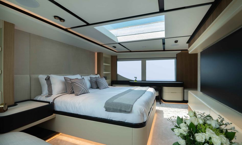 Gulf Craft Majesty 111, Accommodation