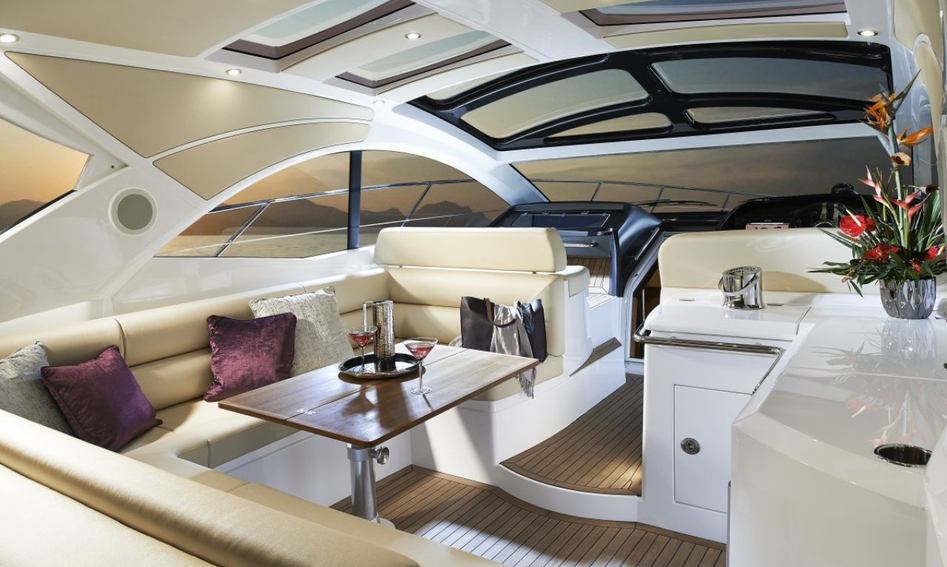 Sunseeker San Remo, Interior