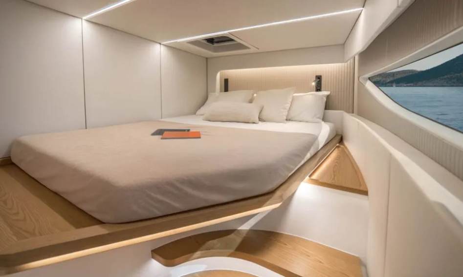 Sunreef Ultima 55, Accommodation