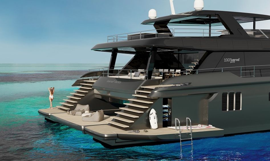 Extra 93, Beach Club