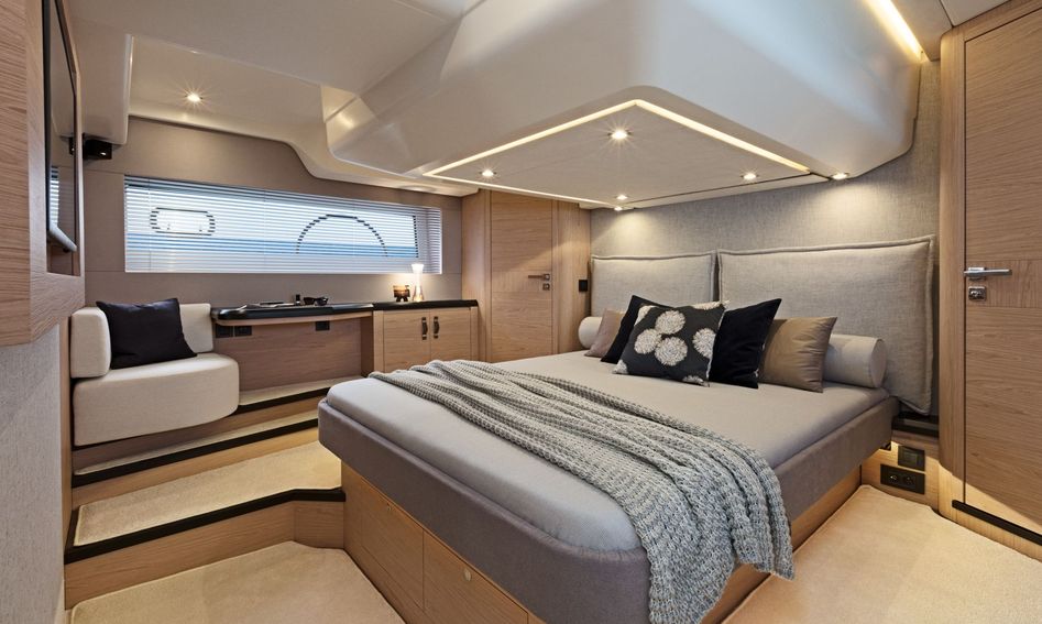 Beneteau Monte Carlo 52, Accommodation