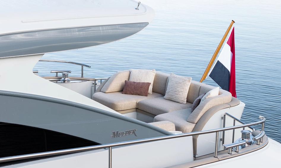 Mulder Favorite 2000 , Deck Area