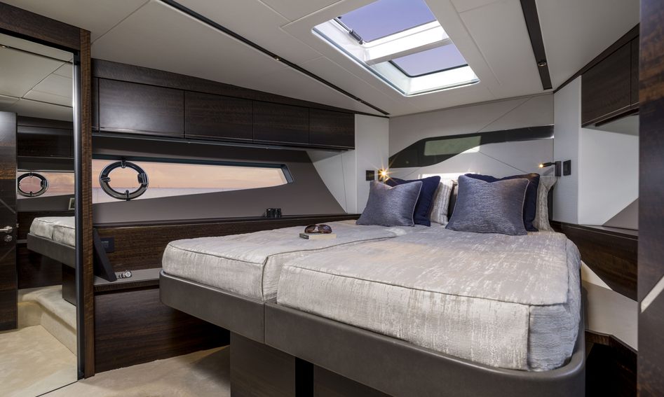 Sunseeker Predator 55 Evo, Accommodation