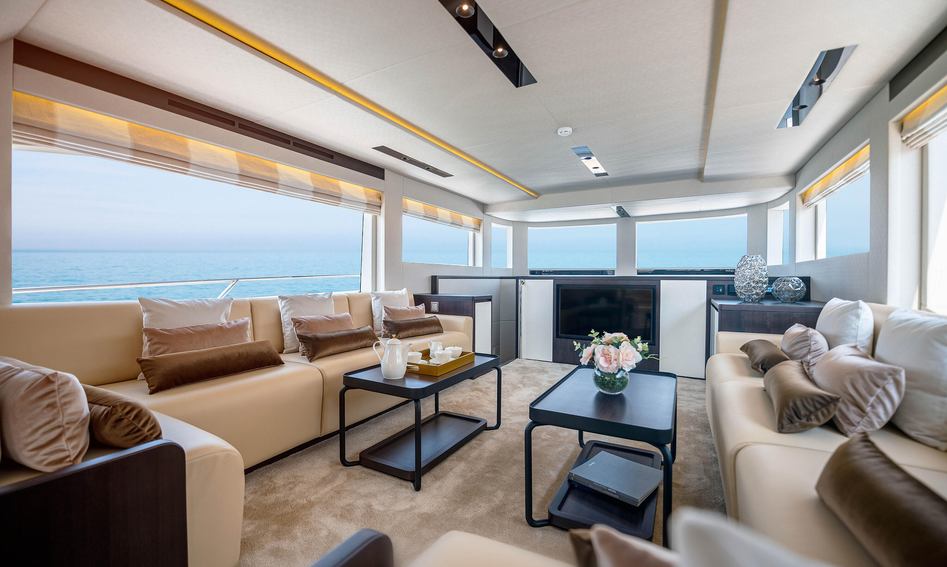 Gulf Craft Majesty 62 M, Interior