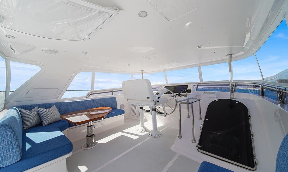 Outer Reef 670 Azure Sport Yacht, Fly Deck/Sportdeck