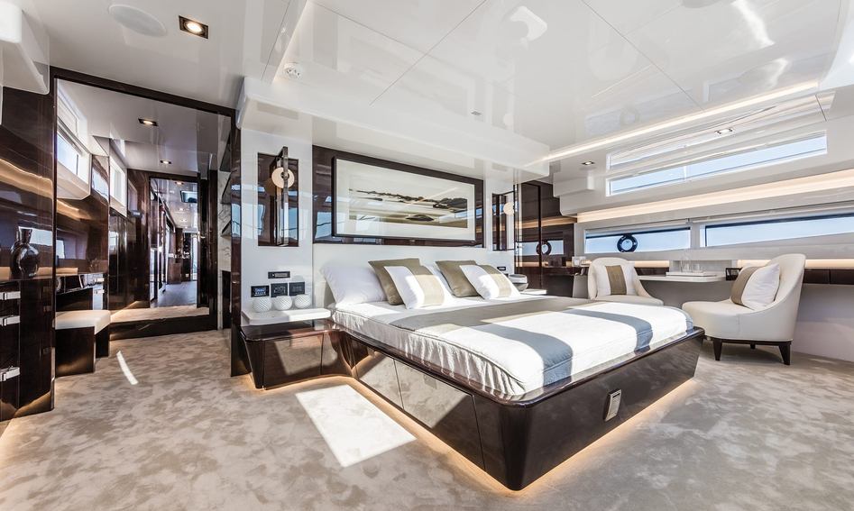 Pearl 95, Accommodation