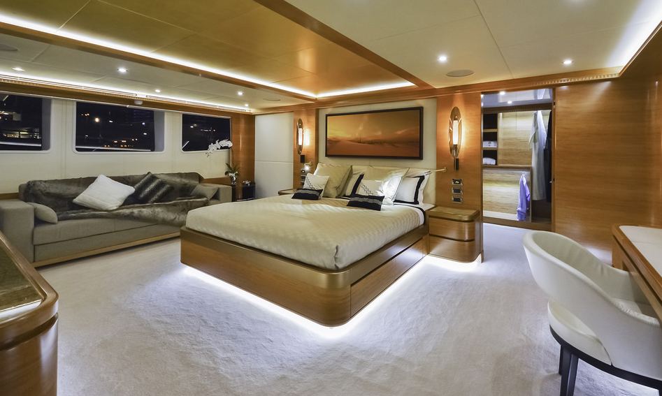 Gulf Craft Majesty 135, Accommodation