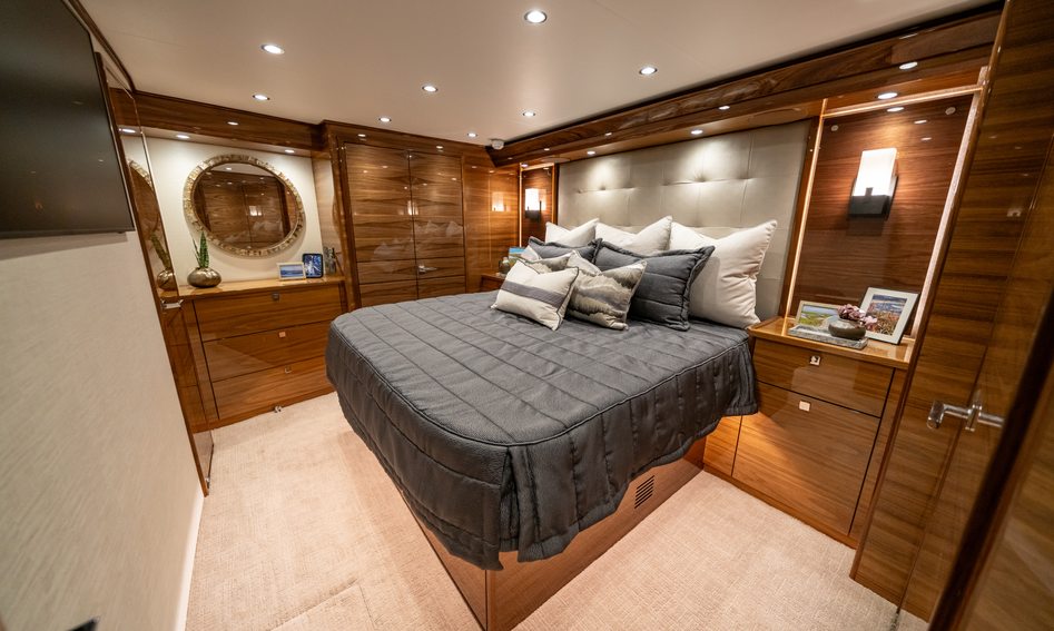 Viking 74C Gen 2, Accommodation