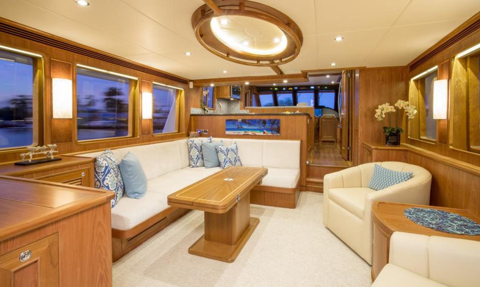 Outer Reef 650 Motoryacht Mk2, Interior