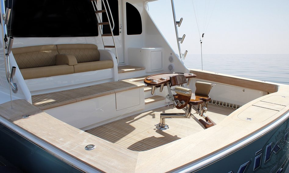 Viking 72C Gen 2, Deck Area