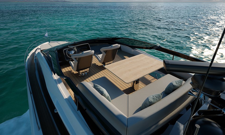 Sunseeker 55 Sport Yacht, Deck Area