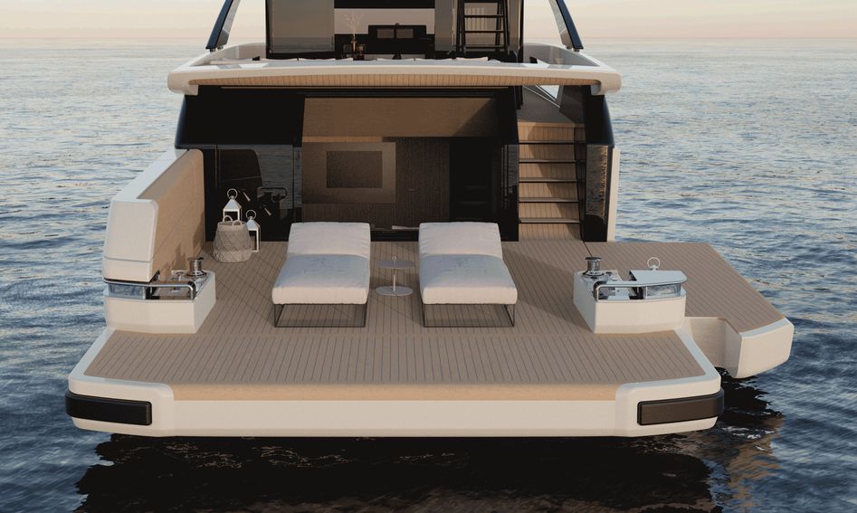 Bluegame BGX83 , Deck Area