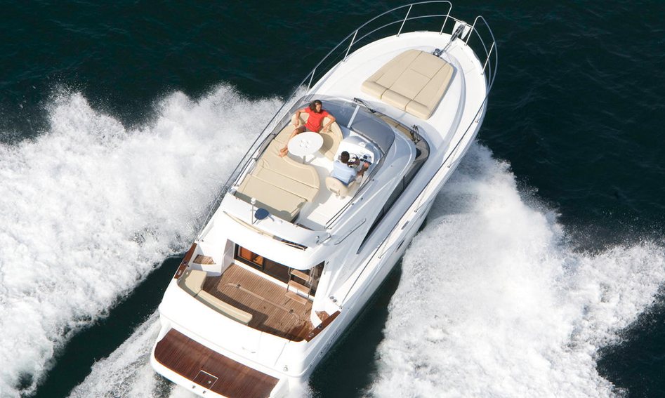 Beneteau Antares 36, Fly Deck/Sportdeck