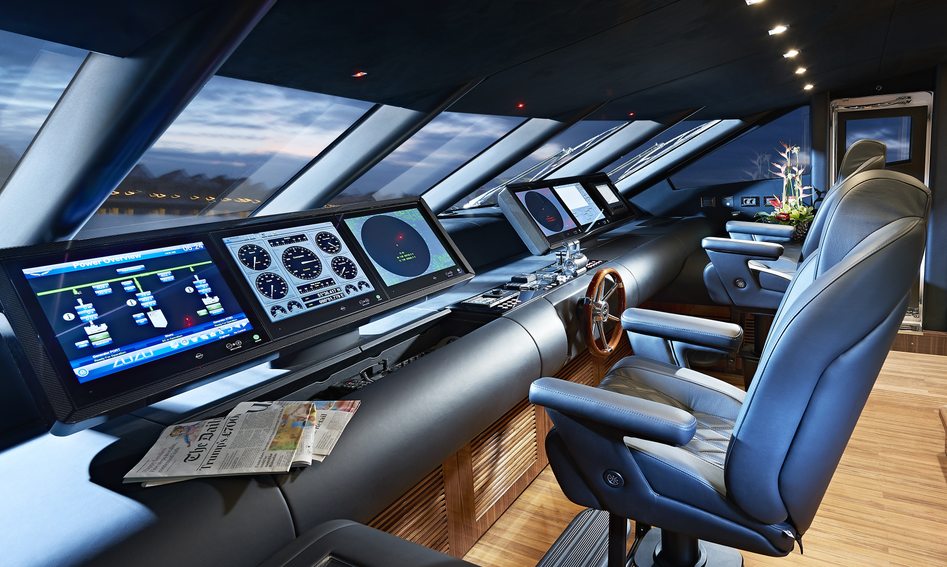 Sunseeker 131 Yacht, Helm Station