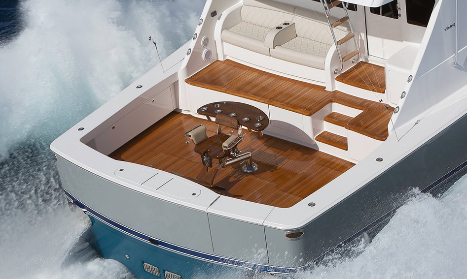 Viking 72EB Gen 2, Deck Area