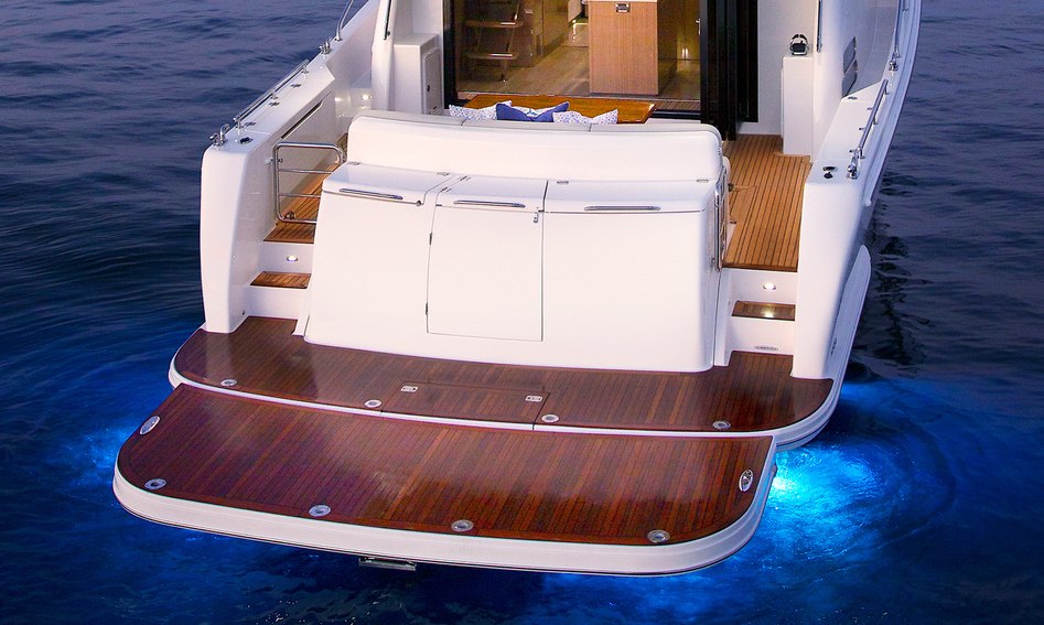 Maritimo M59 Mk2, Deck Area
