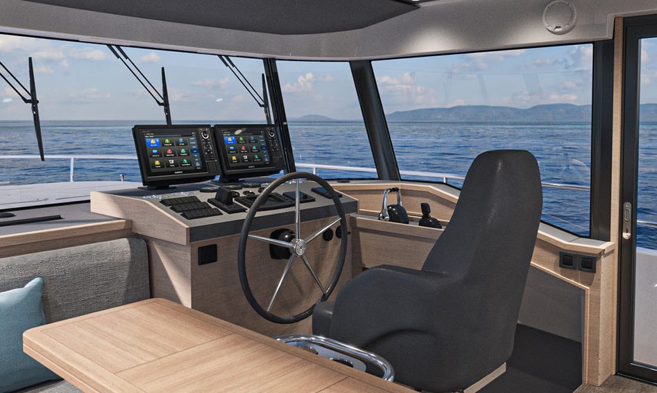 Beneteau Swift Trawler 54, Helm Station