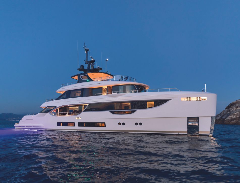 Benetti Oasis 34M Yacht