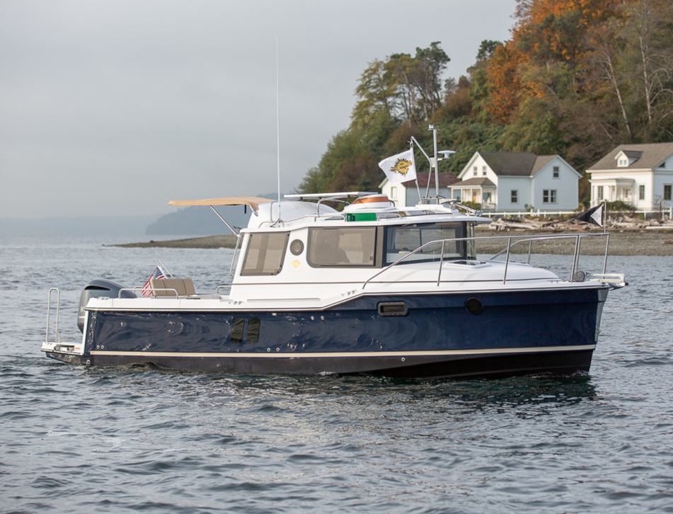 Ranger Tugs R-25 Boat