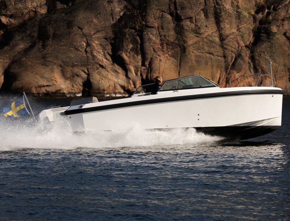 Delta 26 Open Boat