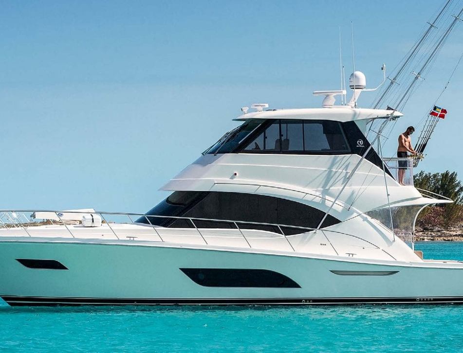 Riviera 57 Enclosed Flybridge Yacht (2015 - 2022)