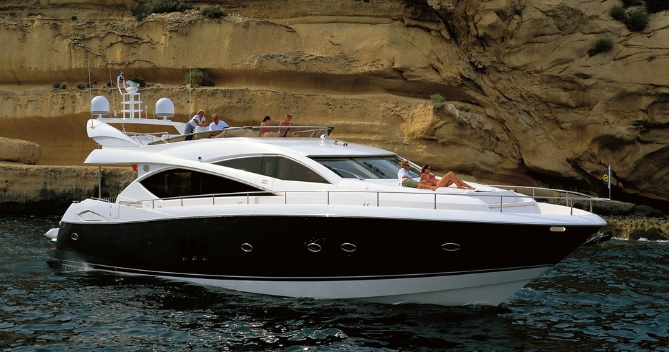                                             Sunseeker   75 Yacht
                                        