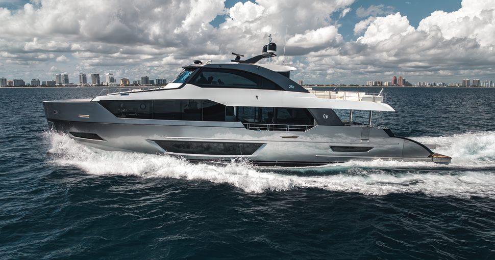                                         Ocean Alexander   28E
                                    