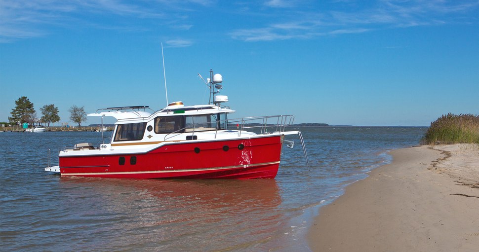                                             Ranger Tugs   R-29 S
                                        