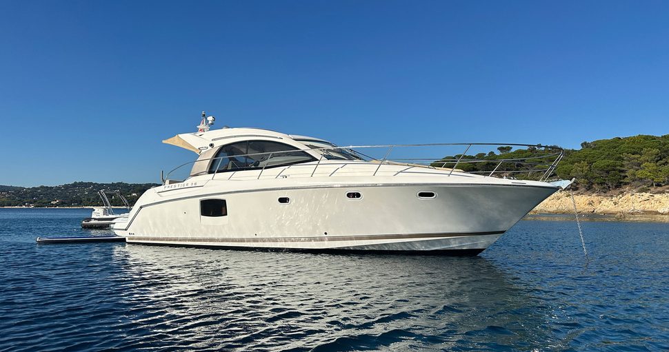Prestige 38S Virtual Tour