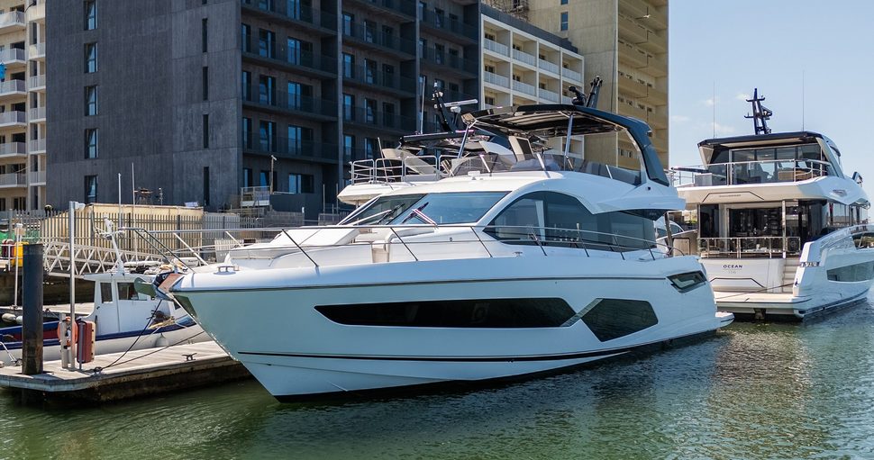 Sunseeker Manhattan 68 
         Mk2 Virtual Tour