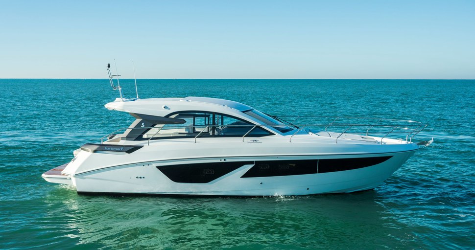                                         Beneteau Yachts   Gran Turismo 41
                                    