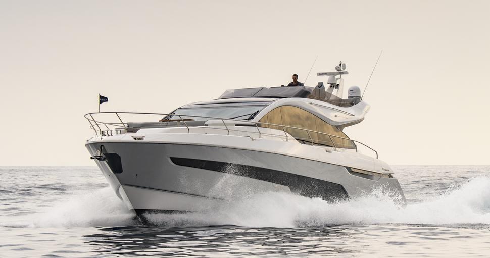                                             Fairline   Phantom 65
                                        