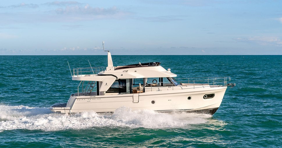                                             Beneteau Yachts   Swift Trawler 47
                                        