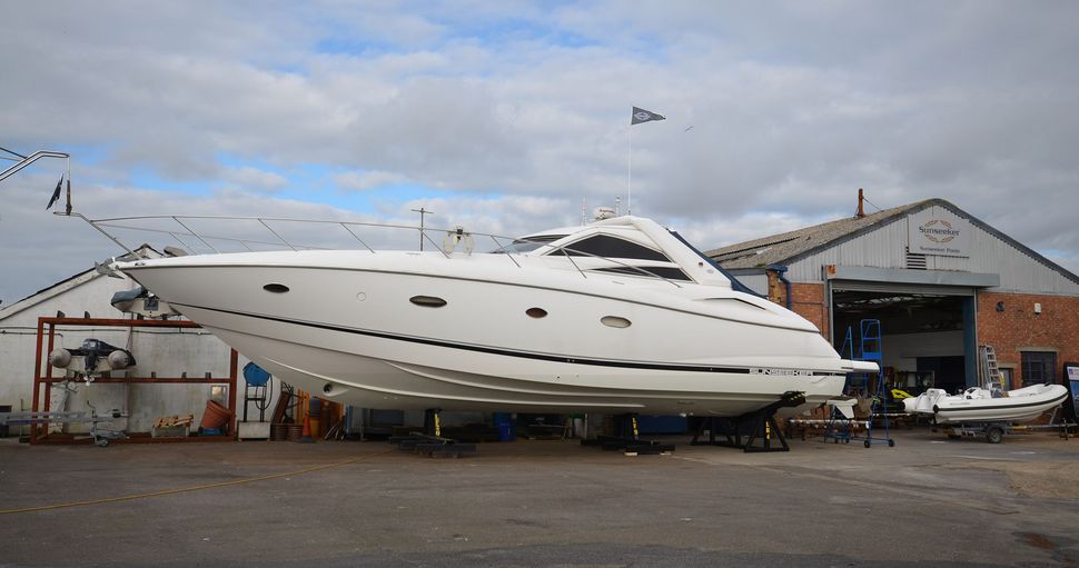 Sunseeker Predator 55
         Mk1 Virtual Tour